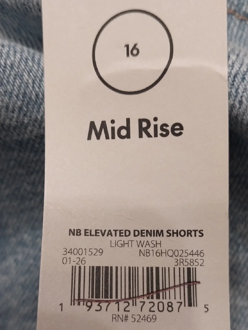 Elevated Lace Waistband NWT Mid-Rise Denim Shorts Sz 16 Light Blue Wsh 3